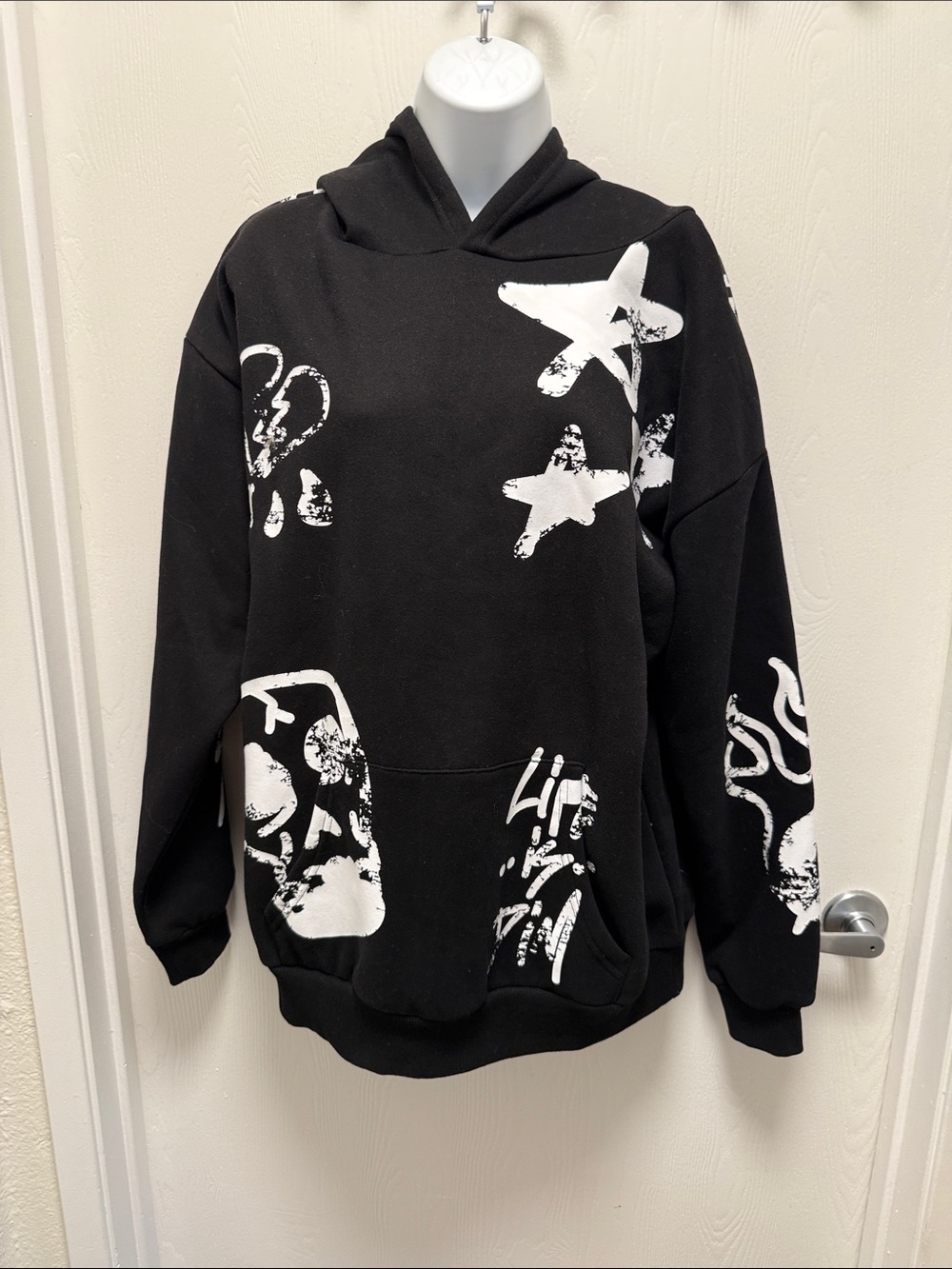 PacSun Unisex Black Lufe is Drim Graffiti skull Sweatshirt